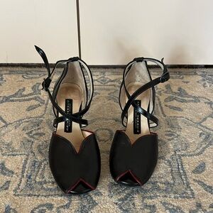 Arika Nerguiz Tango-Salsa-Ballroom Shoes Leather Red Trim Size 7.5 Worn Once